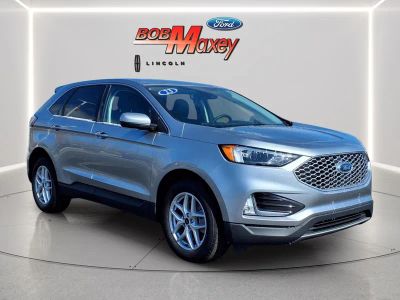 2023 Ford Edge — rear three-quarter view