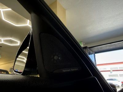 2018 BMW M3 - Photo 27