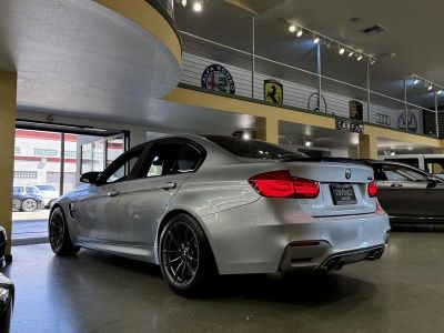 2018 BMW M3 - Photo 2