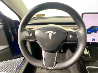 2023 Tesla Model 3 — photo 15 view