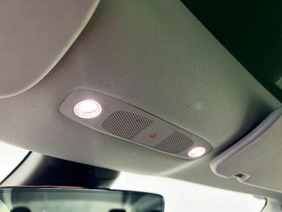 2023 Tesla Model 3 — photo 18 view