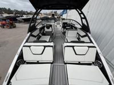 2026 Yamaha 252 SE - Photo 7