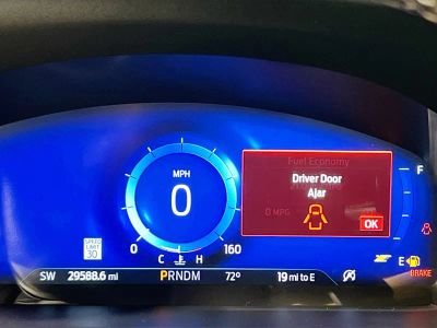 2023 Ford Explorer — photo 19 view