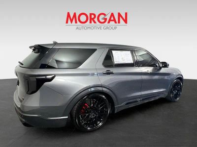 2023 Ford Explorer — rear three-quarter view