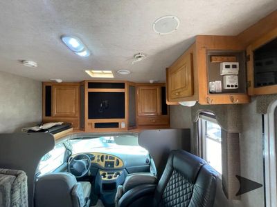 2004 Jayco Greyhawk - Photo 29