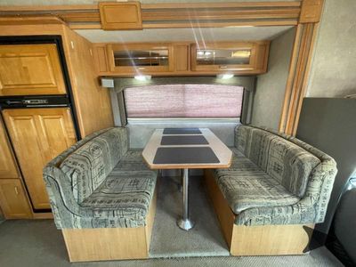 2004 Jayco Greyhawk - Photo 19