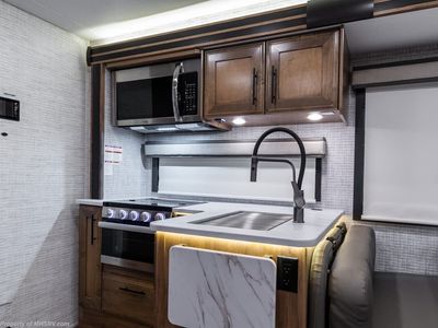 2025 Entegra Coach Esteem XL - Photo 13