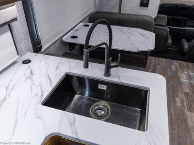 2025 Entegra Coach Esteem XL - Photo 16