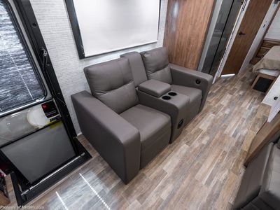 2025 Entegra Coach Esteem XL - Photo 9