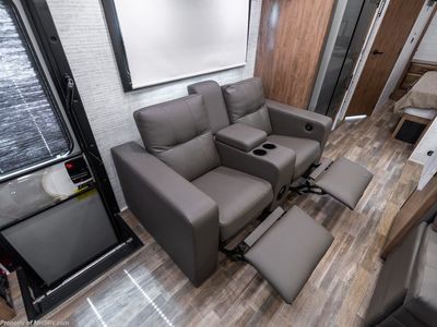2025 Entegra Coach Esteem XL - Photo 10