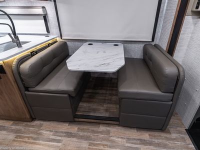 2025 Entegra Coach Esteem XL - Photo 12