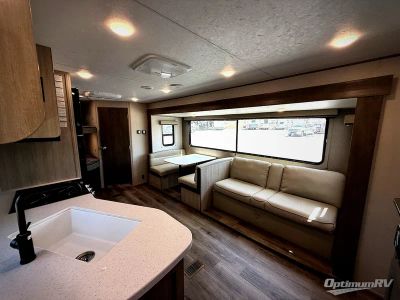 2026 Coachmen Catalina Summit Series 8 — interior view