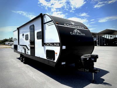 2026 Coachmen Catalina Summit Series 8 — front three-quarter view