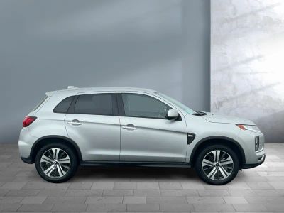 2025 Mitsubishi Outlander Sport — photo 7 view