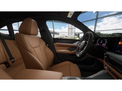 2026 BMW i4 - Photo 9