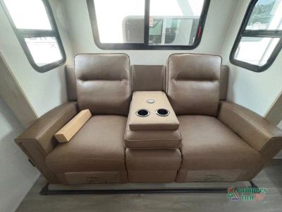 2027 Grand Design Imagine XLS — photo 21 view