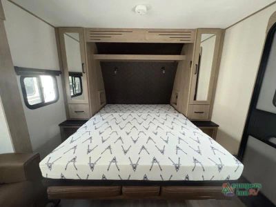2027 Grand Design Imagine XLS — photo 15 view