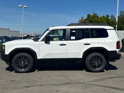 2026 Toyota Land Cruiser - Photo 5