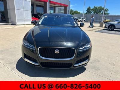 2017 Jaguar XF — photo 19 view