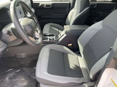 2026 Ford Bronco — photo 13 view