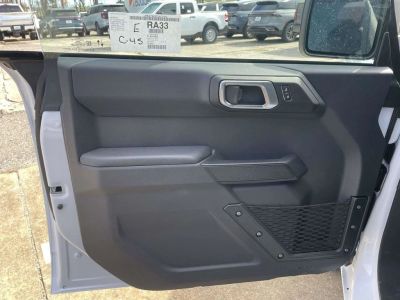 2026 Ford Bronco — photo 15 view