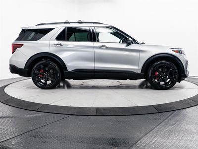 2020 Ford Explorer — photo 13 view
