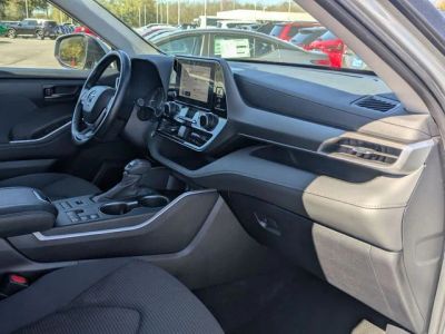 2024 Toyota Highlander - Photo 14