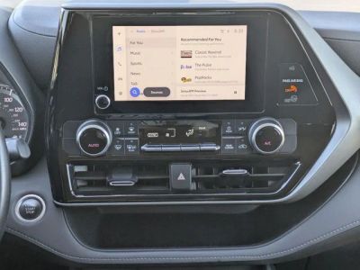 2024 Toyota Highlander - Photo 12