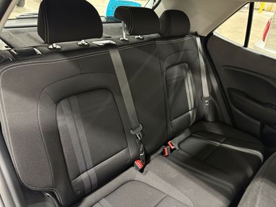 2026 Hyundai Venue — photo 14 view