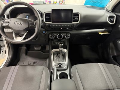 2026 Hyundai Venue — photo 12 view