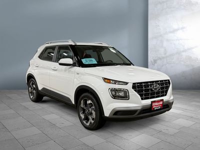 2026 Hyundai Venue — photo 8 view