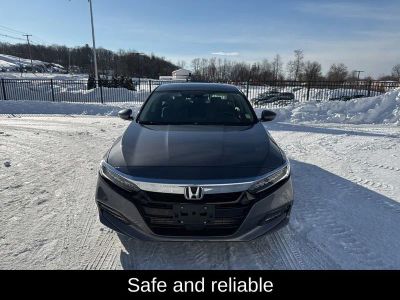 2020 Honda Accord Sedan Touring 2.0T Auto — rear three-quarter view