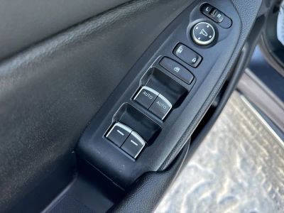 2020 Honda Accord Sedan Touring 2.0T Auto — photo 14 view