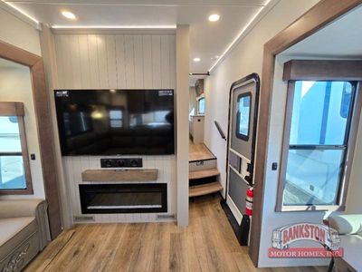 2026 Paradigm 312RK - Photo 23