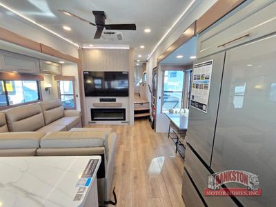 2026 Paradigm 312RK - Photo 20