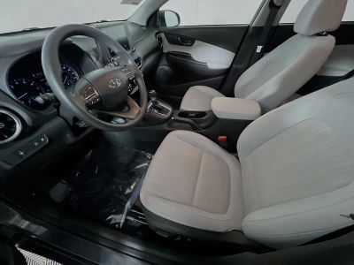 2023 Hyundai Kona — photo 12 view