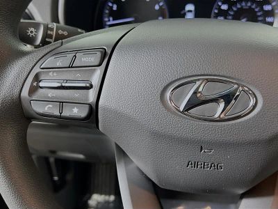2023 Hyundai Kona — photo 16 view