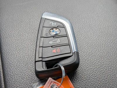 2025 BMW i4 — photo 36 view