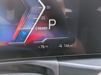 2025 BMW i4 — photo 29 view