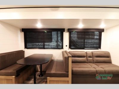 2026 Jayco Jay Flight SLX - Photo 10