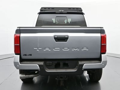2025 Toyota Tacoma - Photo 4