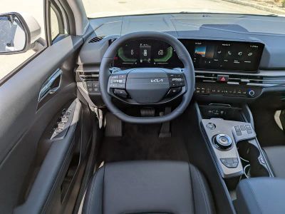 2026 Kia Sportage Hybrid — photo 20 view