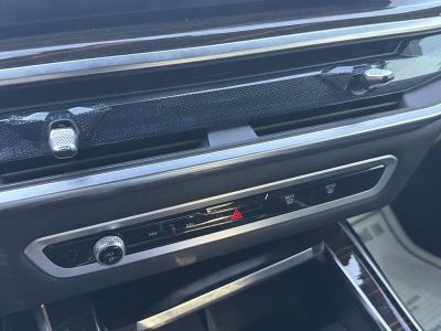 2026 BMW X7 — photo 34 view