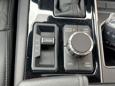 2025 Toyota Tundra - Photo 14