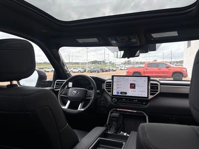 2025 Toyota Tundra - Photo 29
