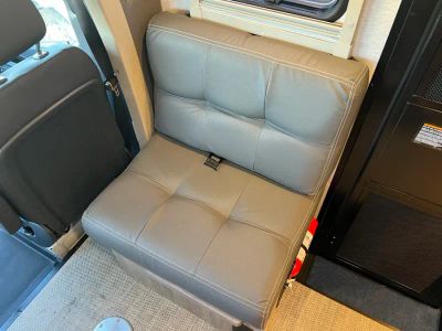 2027 Winnebago EKKO — photo 13 view