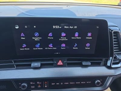 2023 Kia Sportage — photo 11 view