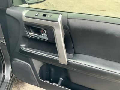 2014 Toyota 4Runner - Photo 21