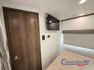 2024 Dynamax isata 3 - Photo 12