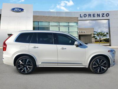 2023 Volvo XC90 — interior view